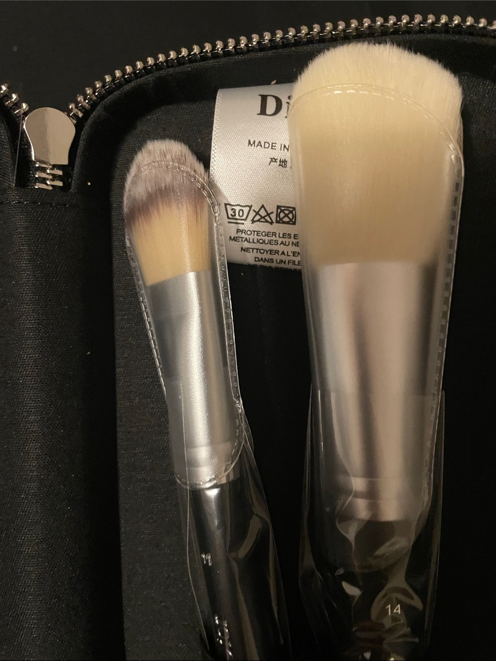 Dior Black & Silver Brush Set with Cream Bristles - Picture 14 of 17